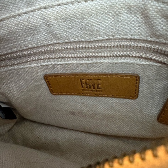 Frye Madison Brown Leather North South Crossbody Boho Western Bag - Picture 6 of 12